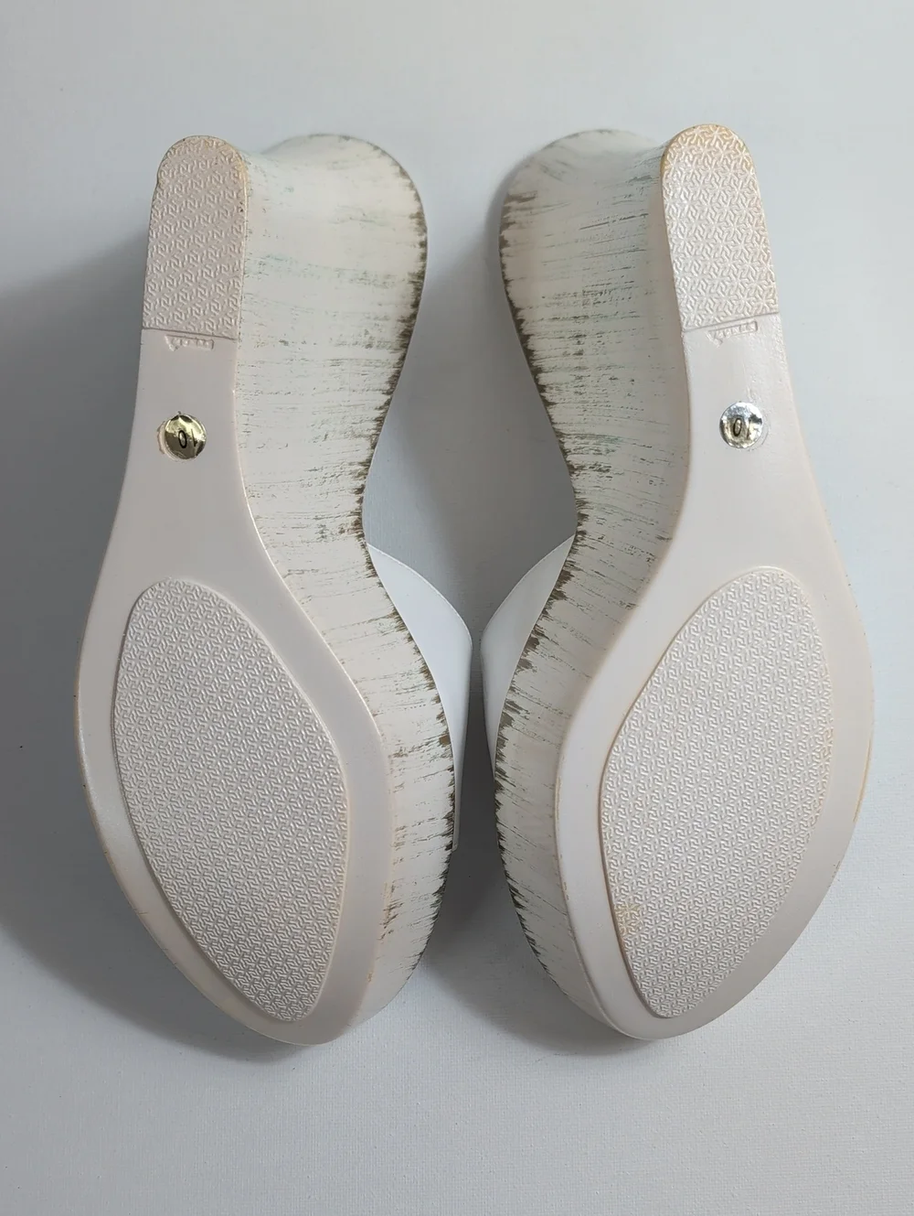 Charles David White Italian Leather Wedge Heels Size 10